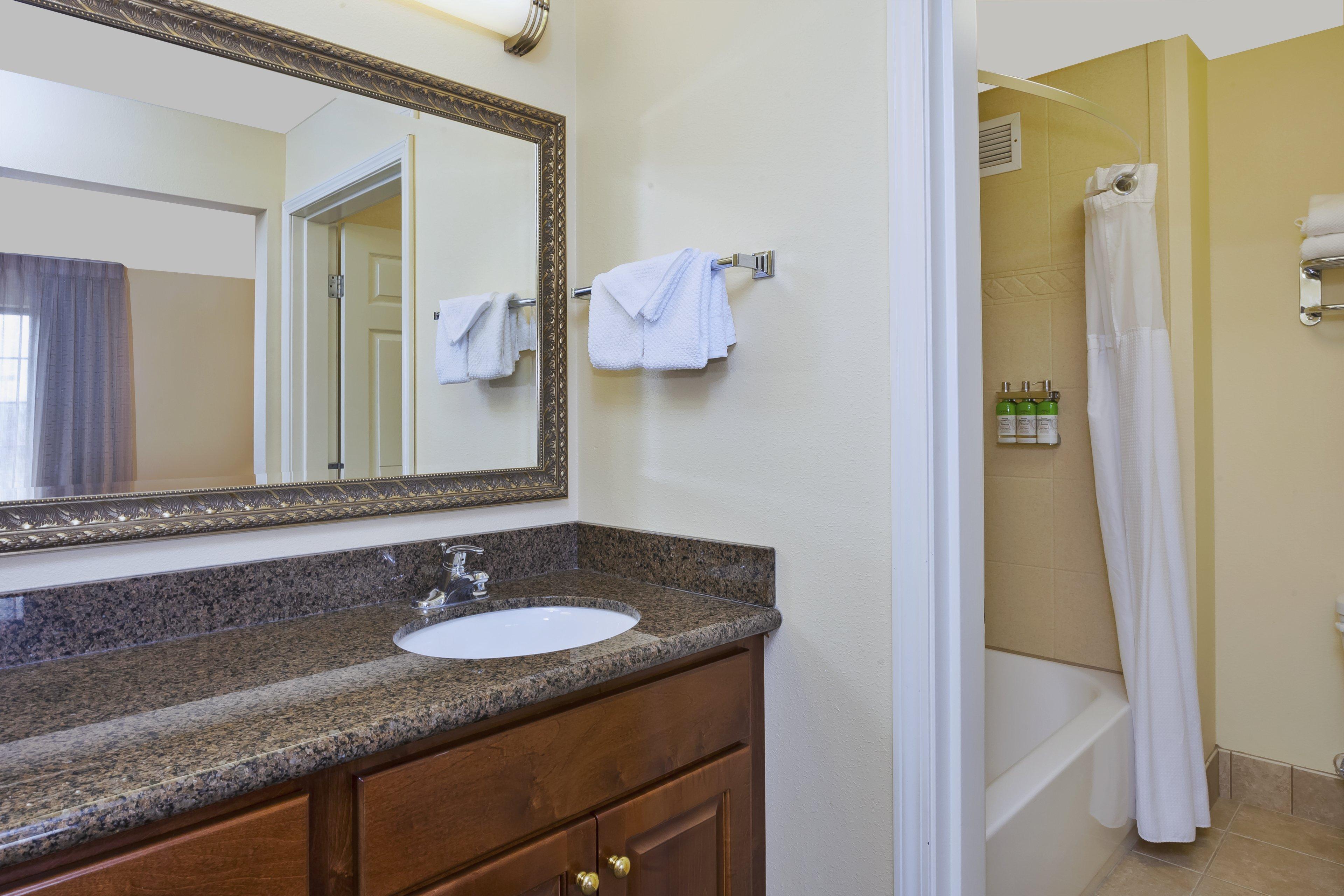 Staybridge Suites Lansing-Okemos By Ihg Kültér fotó